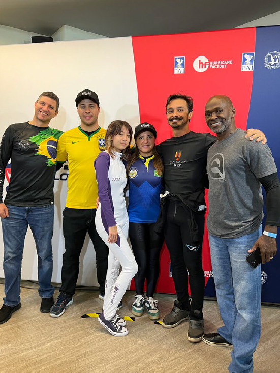 Brasileiros Participam do 4° campeonato mundial FAI de Paraquedismo Indoor