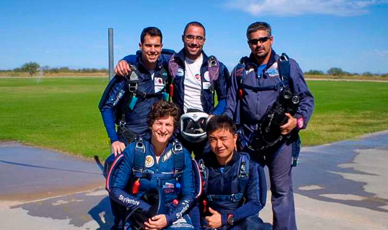 Ziara: Quebrando Recordes e Barreiras no Skydive